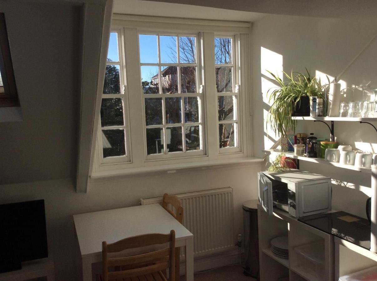 Cosy Loft Apartment In Georgian Home Plymouth Bagian luar foto